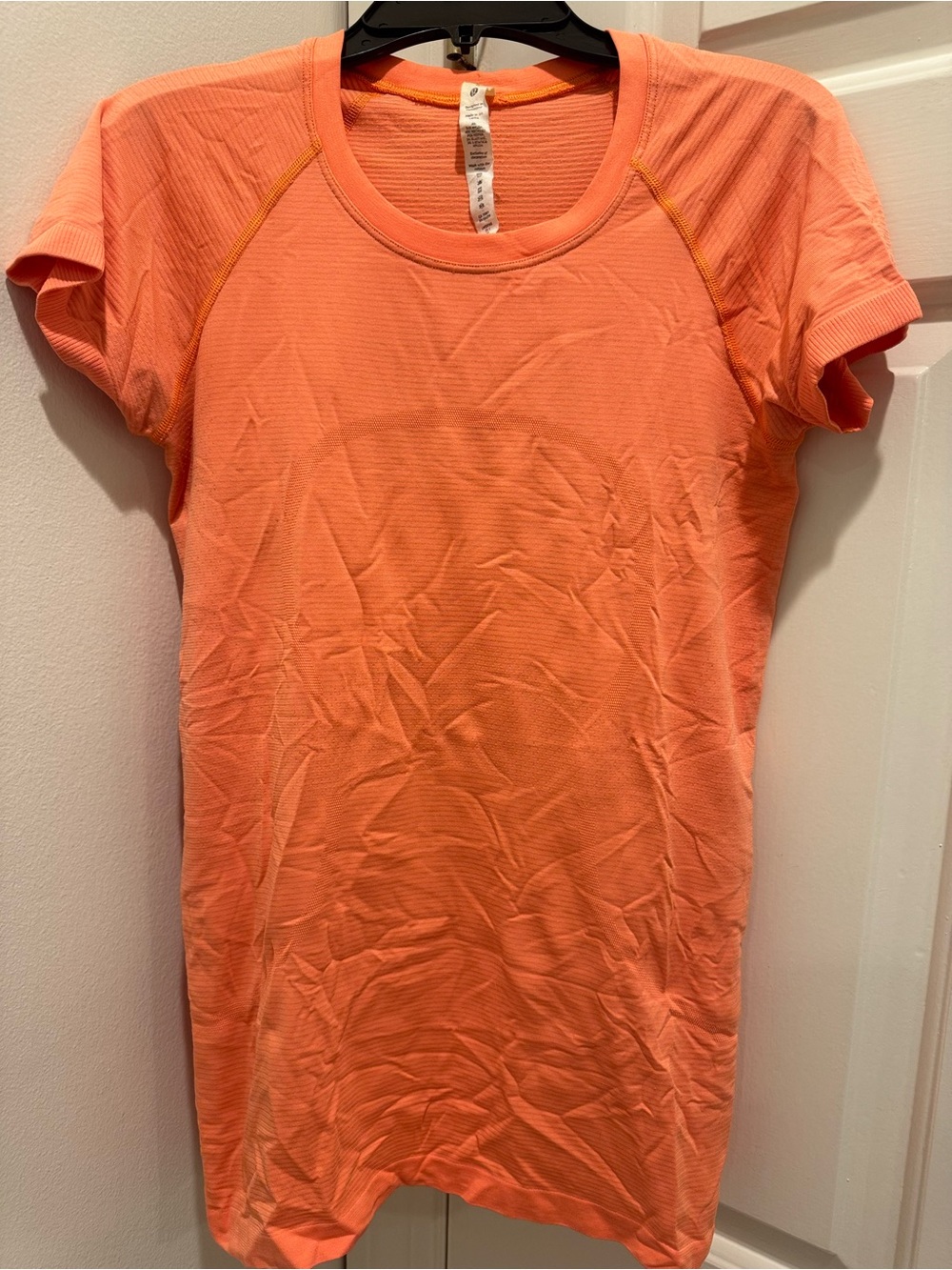 Orange swiftly tech LULULEMON